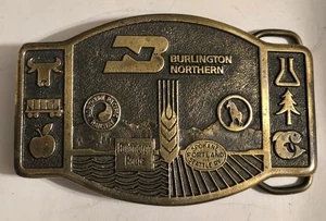 Fibbia cintura Burlington Northern Railroad vintage James Lind 1975 Wyoming Studio - Foto 1 di 3