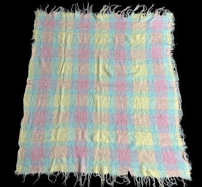 "Manta de regazo vintage tejida unisex para cuna de bebé con flecos pastel a cuadros 38""x40""" Foto 1 de 4