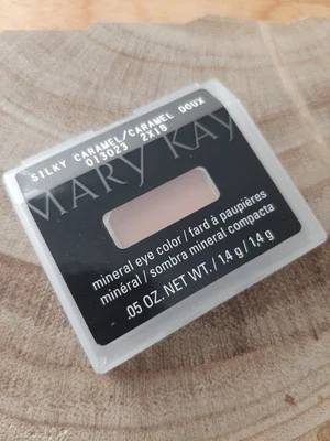 New In Package Mary Kay Mineral Eye Color Silky Caramel .05 Full Size 013023 - Image 1 of 4