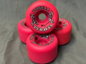 Powell Peralta Two Rats Skate Wheels Hot Pink 97a 60mm Conical Vintage Rat Bones NOS - Bild 1 von 4