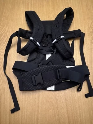 Ergobaby Omni Breeze todas as posições de transporte malha respirável porta-bebês ônix preto - Imagem 1 de 4