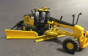 1/50 - Side Wing & Assembly for Grader - Picture 1 of 23