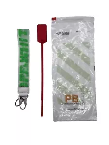 2013 New Off White Industrial Key Chain Green & zip tie 💯 - Picture 1 of 3