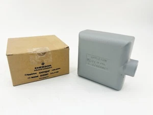 New Appleton FS250A Conduit Body 1/2" 10 FSE - Picture 1 of 5