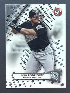 Ivan Rodriguez 2023 Topps unberührt #137 Florida Marlins HOF - Bild 1 von 2