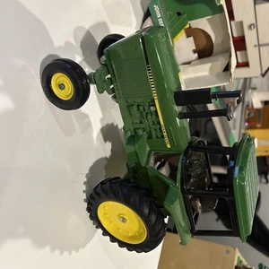 John Deere ERTL 4450 1:16 scale Great Condition 1985 (No Box)  - Picture 1 of 8