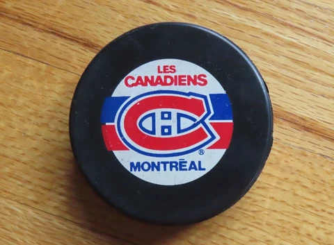 1980's MONTREAL CANADIANS GAME Puck JOHN ZIEGLER President of NHL (1977-92) Cover