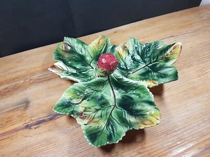 VINTAGE ITALIENISCHE MAJOLIKA TREFOIL HERZSTÜCK ERDBEERE UND BLÄTTER - Bild 1 von 12