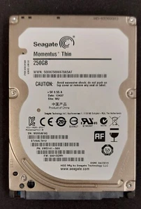 250GB Seagate Momentus Thin ST250LT012, 2,5" SATA 5400 RPM - Bild 1 von 2