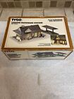 TYCO HO Scale Lighted Passenger Station Fully Assembled