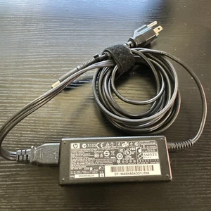HP PPP009D 19.5V 3.34A 65W Genuine Original AC Power Adapter Charger - Picture 1 of 5