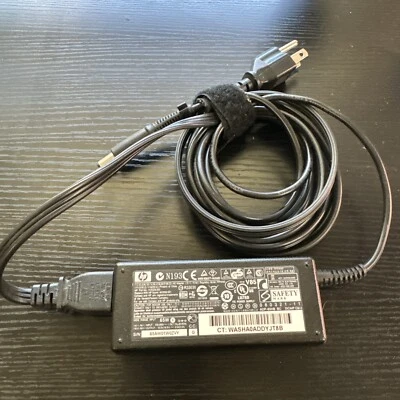 HP PPP009D 19.5V 3.34A 65W Genuine Original AC Power Adapter Charger - Image 1 of 4