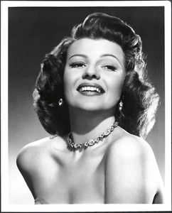 Rita Hayworth Beauty Actress Vintage Original Photo ๐ธ Hollywood Legend Timeless - Picture 1 of 2