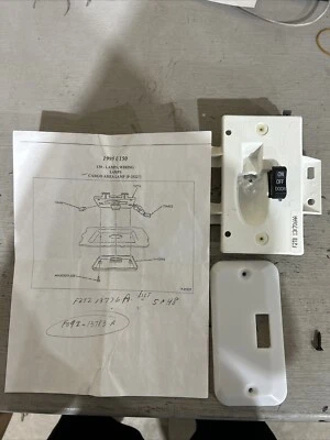 ¡NUEVO! Luz domo techo rígido interior trasero techo rígido Ford Bronco 92-96 Foto 1 de 4