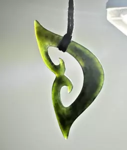 Handcrafted Koru Jade Pendant by Shaun Gardiner - Picture 1 of 2