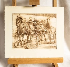 Amorosi Caballo Grabado 13" X 11" Tinta Marrón Impresión Carreras Caballos Firmado 1977 - Imagen 1 de 7