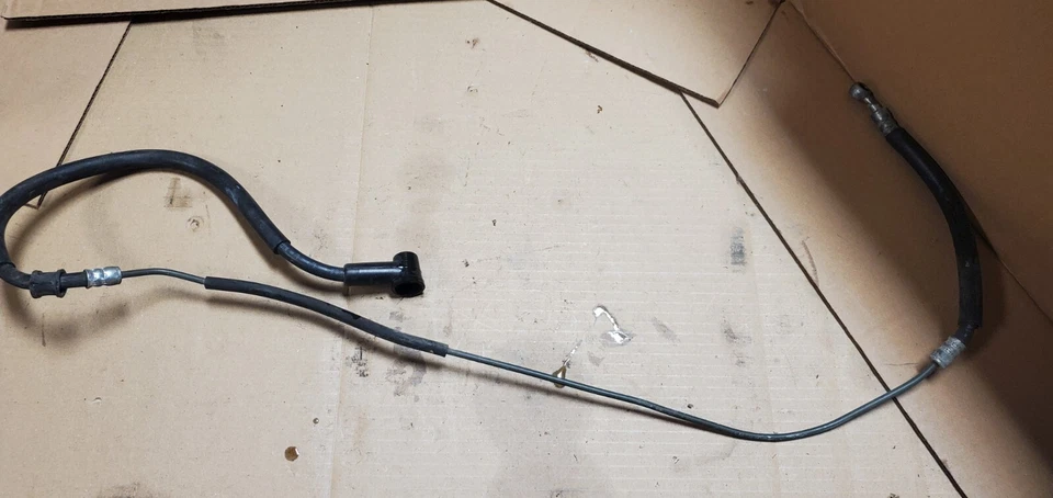 Honda Magna 1983 VF1100 V-65 OEM línea de embrague hidráulico Foto 1 de 1