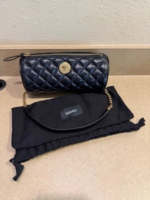 Versace Medusa Black Lambskin Quilted Leather Barrel Round Shoulder Bag VERIFIED - Image 1 of 4