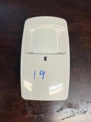 Honeywell 5894PI Wireless Pet-Immune PIR Motion Detector (80 lbs)- USED - Image 1 of 2