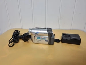 Panasonic NV-GS25GC Videokamera, Camcorder - Bild 1 von 8