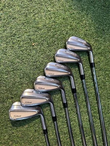 Titleist T100 Irons 5-pw / +1/2 Inch / Project X 7.0 Extra Stiff Shaft - Picture 1 of 5