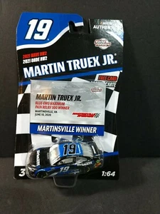 MARTIN TRUXEX JR. #19 2020 MARTINSVILLE WINNER NASCAR Authentics Diecast 1:64 - Picture 1 of 2
