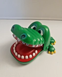 Juegos Winning Moves Cocodrilo Dentista Pequeño Juguete de Viaje - Imagen 1 de 9
