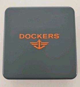 Dockers Zippered Trifold RFID Secure Wallet - Picture 1 of 5