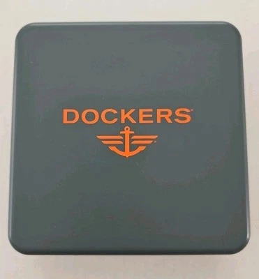 Dockers Zippered Trifold RFID Secure Wallet - Image 1 of 4