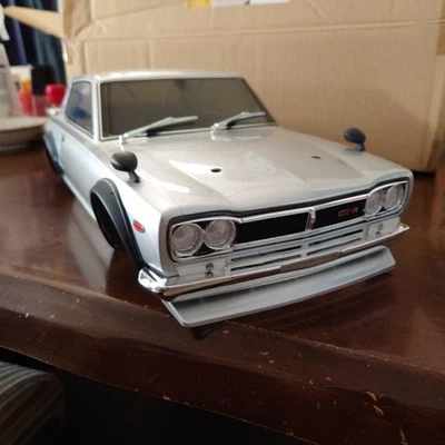 Corpo Kyosho 1/10 Hakosuka GT-R argento con luci alogene di colore - Immagine 1 di 4