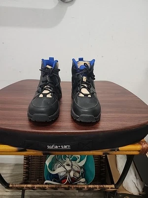 Botas Nike SALE Grade School Manoa LTR tamanho 2Y  - Imagem 1 de 4