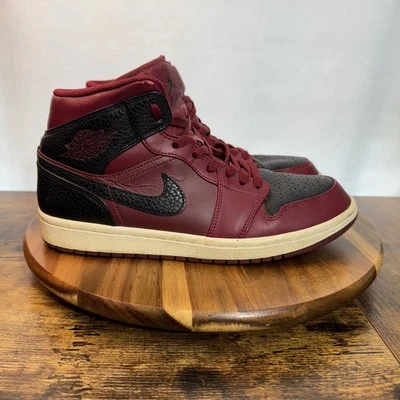 Nike Air Jordan 1 Mid Zapatos Para Hombres Talla 8 Retro Baloncesto Negro Rojo Cuero FSU Foto 1 de 4