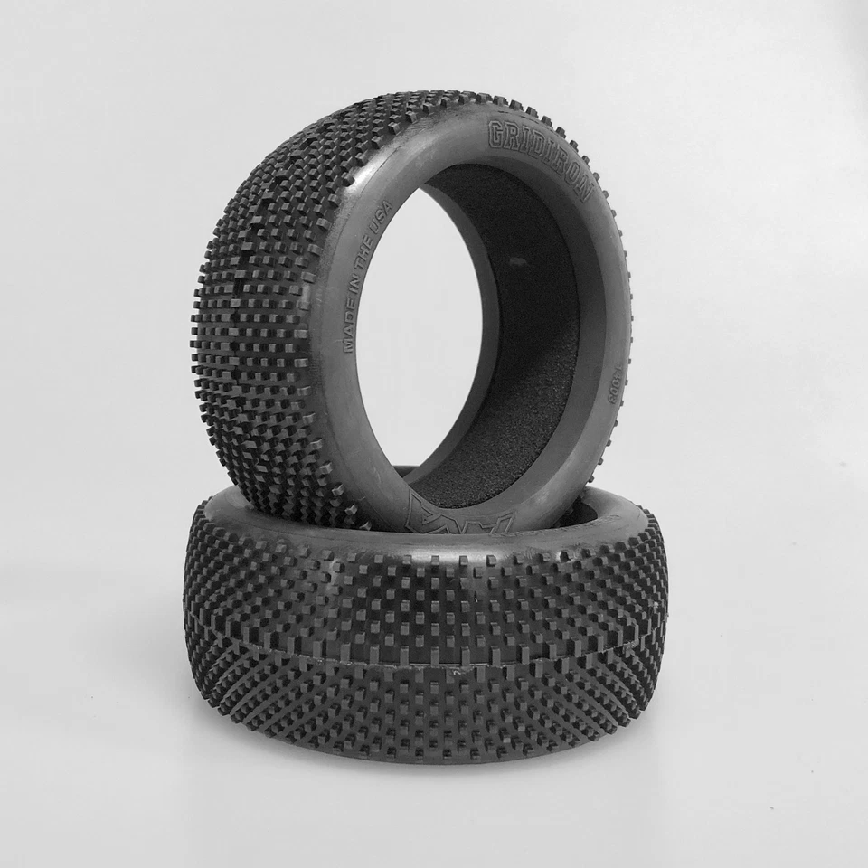 1:8 Buggy Reifen GRIDIRON hard mit Reifenringeinlagen 2 Stück AKA 14003H - Bild 1 von 4