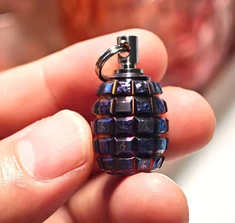 EDC Titanium Alloy Knife Lanyard Bead Parachute Cord DIY Clean Ear Wax Tool - Image 1 of 4