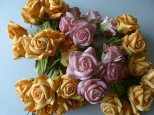 Viele schöne Rosen zum Basteln künstliche Blumen Rosen Kränze - Bild 1 von 2