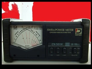 DAIWA CN-501 H REFLECTOMETER CROSS NEEDLE SWR&POWER METER FROM 1.8 TO 150 MHz - Foto 1 di 10