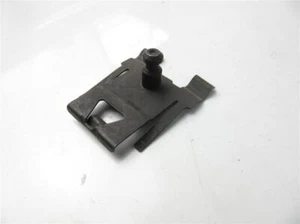 Mercedes Original W202 Klammer Blende Stoßstange Elegance Hinten A2028801393 - Bild 1 von 3