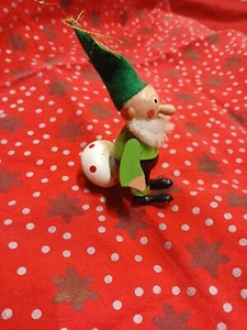 Vintage Wooden Gnome Elf Mushroom Figurine Ornament  - Picture 1 of 5