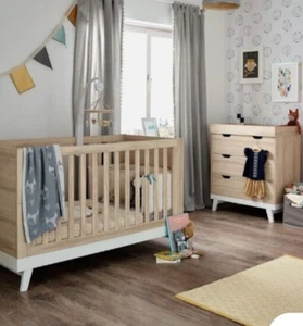 Mamas & Papas Lawson 2 Piece Nursery Furniture Set - Picture 1 of 5