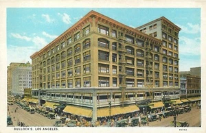 LOS ANGELES CALIFORNIA BULLOCKS DEPARTMENT STORE OLD STREET SCENE POSTCARD - Picture 1 of 2