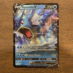 Gyarados V 028/203 Evolving Skies Ultra Rare Pokemon TCG Card - Picture 1 of 2