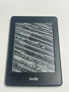 Amazon Kindle (EY21) 2GB Wi-Fi (6'' inch) Black - Picture 1 of 3