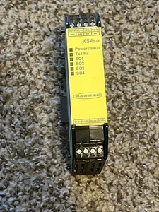 Banner XS4SO  Controller Safety Output Module ,4 Dual Channel, 2 4VDC p/n 85073 - Picture 1 of 3