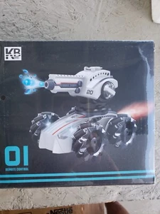 RC High-speed drift water cannon vehicle RC off-road tank WHITE - Picture 1 of 5