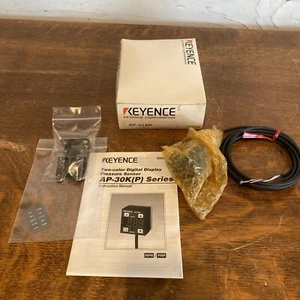 Nuevo, Sensor de presión de pantalla digital Keyence AP-31K serie P 2 colores - Imagen 1 de 6