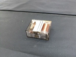 PHILIPS ECG RLY3323 RELAY SPDT 24VDC COIL, 12A 250VAC - USA SELLER FAST SHIPPING - Picture 1 of 2