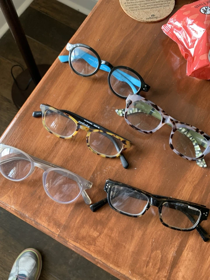 Lote de 5 óculos de leitura de designer/óculos de luz azul! Eyebobs And Peepers! - Imagem 1 de 4