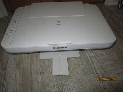 Canon PIXMA MG2522 All-In-One Printer - White - Image 1 of 4