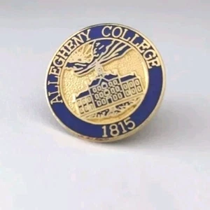 Allegheny College 1815 Meadville, Pennsylvania Lapel Pin Navy Blue Gold - Picture 1 of 3