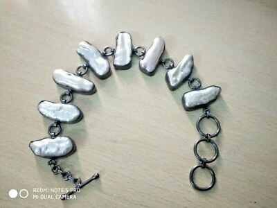 Bracciale in argento sterling 925 placcato nero con perla barocca naturale.... - Immagine 1 di 2